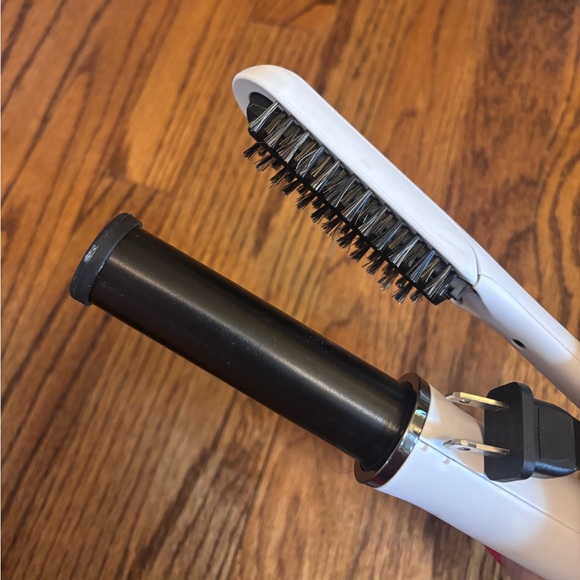 InStyler Airless 1” Rotating Curling Iron - Picture 2 of 5